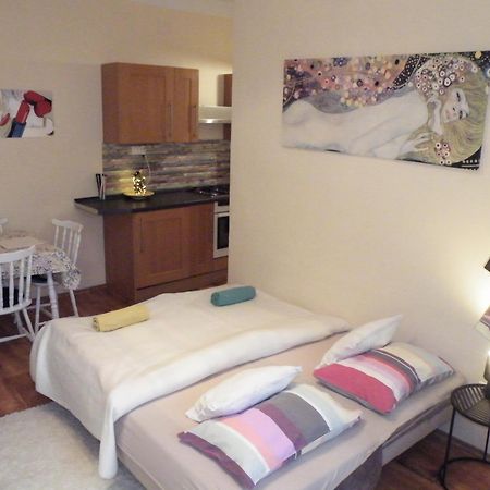Heart Of Pecs Apartman Free Parking חדר תמונה