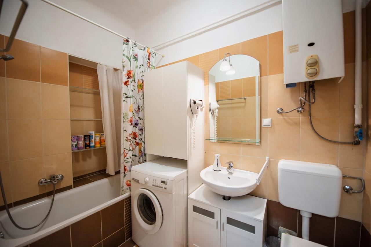 Heart Of Pecs Apartman Free Parking מראה חיצוני תמונה